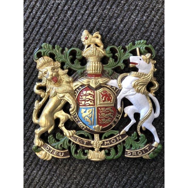 British Royal Coat of Arms Cast Metal Wall Plaque For Sale - Image 4 of 18