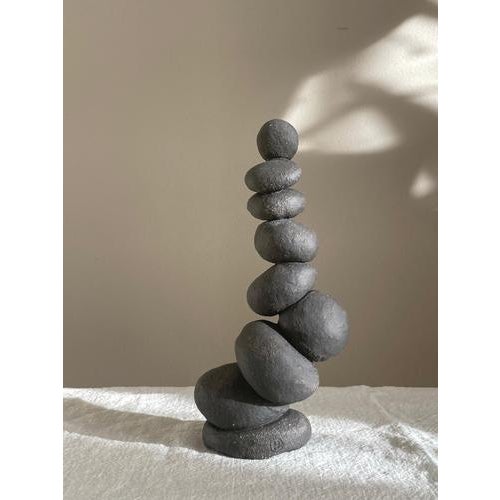 Modder Little Rebel Ceramic Sculpture by Françoise Jeffrey Dimensions: Ø 22 x H 9 cm Materials: unique stoneware piece,...