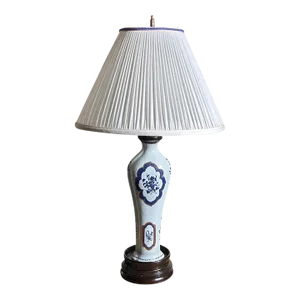 Chinese Export Blue & White Porcelain Garniture Vase Mounted as a Lamp