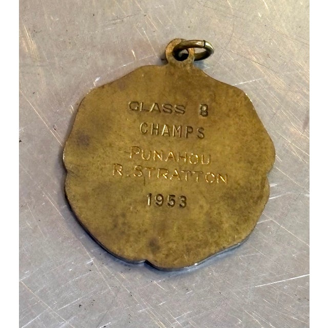 Mid-Century Modern 1950s Gold Tone Tennis Player Pendant For Sale - Image 3 of 3