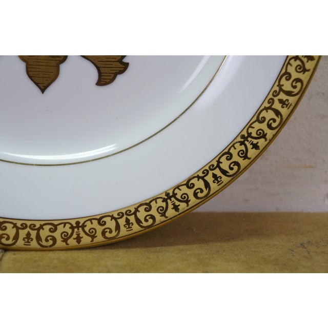 1990s Vintage Royal Gallery Gold Porcelain Buffet Dinner Plates 1991 Macy's - Set of 12 For Sale - Image 5 of 11