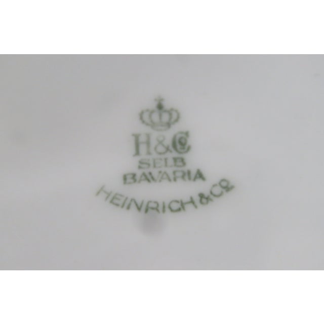 Early 20th Century Heinrich and Co Selb Bavaria Porcelain 22k Filigree Set of 5 Plates 4802b For Sale In Miami - Image 6 of 17