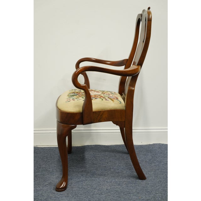 Late 20th Century Hickory Chair Solid Mahogany Traditional Style Bentwood Splat Back Dining Arm Chair For Sale - Image 5 of 9