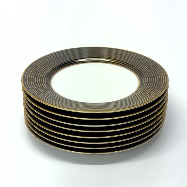 Mid-Century Modern Pristine Black & Gold Rimmed ‘Rondelle’ Side Plates by Fritz & Floyd Circa 1979 -Set of 8 For Sale - Image 3 of 8