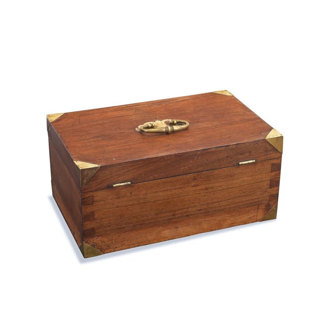 Travel casket Baroque, circa 1750/60, mahogany, original brass fittings and handle on the lid, very elaborate and refined...