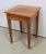 Small Table Square Oak Blonde with four feet sheath, chamfered on the Ridge, ending with Clogs Brass. The furniture...