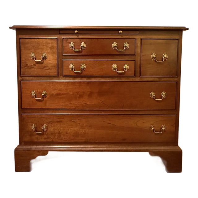 1980s Stickley Chest of Drawers – Classic American Craftsmanship For Sale