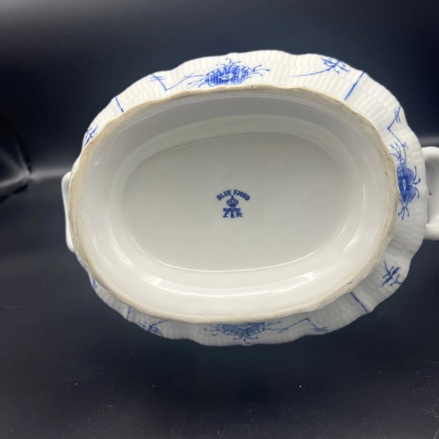 Royal Copenhagan Vintage Mid-Century Modern Royal Copenhagen Blue Fjord Blue Fluted Oval Serving Bowl W Underplate For Sale - Image 4 of 9