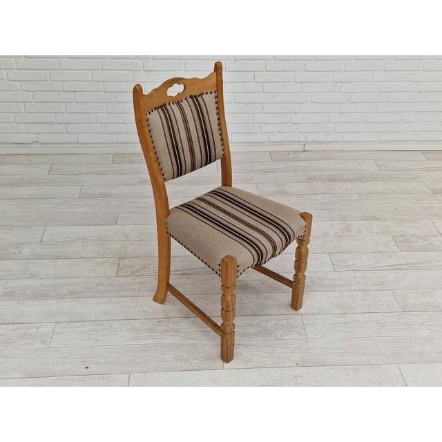 Danish Dinning Table and Chairs in Oak and Wool, 1970s, Set of 5 For Sale - Image 10 of 18