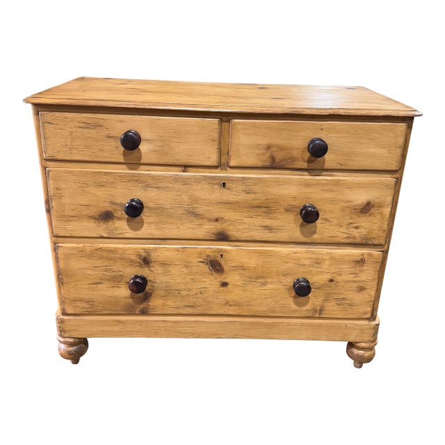 19th Century English Pine Chest of Drawers For Sale