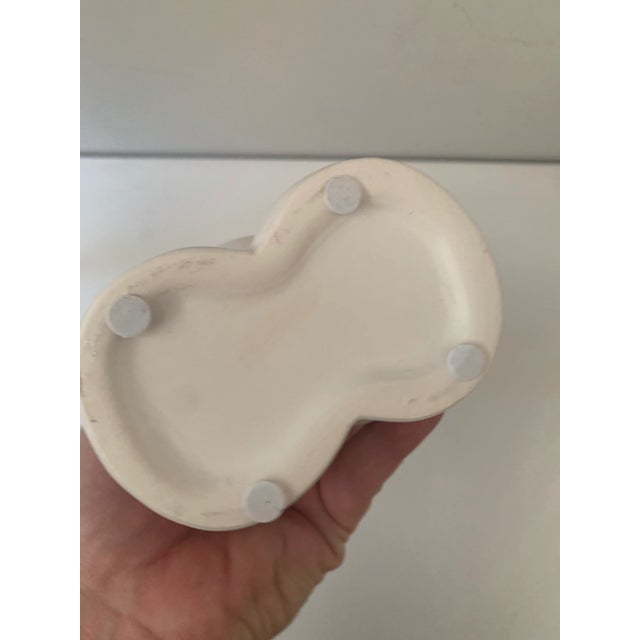 Modern Contemporary Figurative Ceramic Women’s Nude Figure Vase For Sale - Image 4 of 7