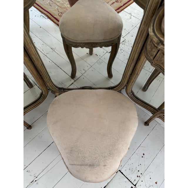 French Louis XV Style Giltwood Triptych Dressing Mirror Vanity With Marble Consoles and Matching Stool For Sale - Image 4 of 12