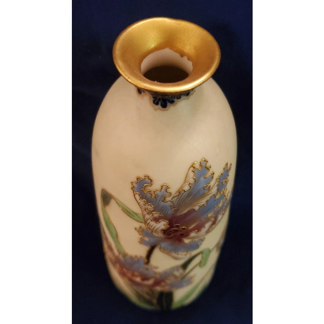 1940s 1940s German Porcelain Orchid Vase For Sale - Image 5 of 7