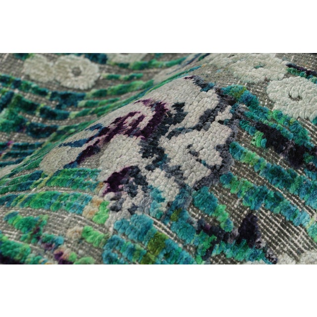 Modern Hand-Knotted Silk Floral Rug Green Blue and Gray Pattern For Sale - Image 9 of 9