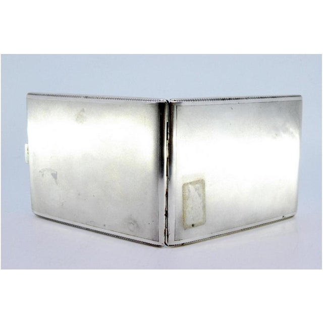 Matte Silver Cigarette Case with Borders on the Edge For Sale - Image 3 of 8