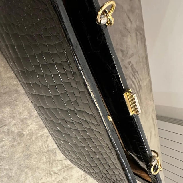 An Elegant 1950s Retro Black Leather and Brass Italian Shoulder Bag For Sale - Image 10 of 13