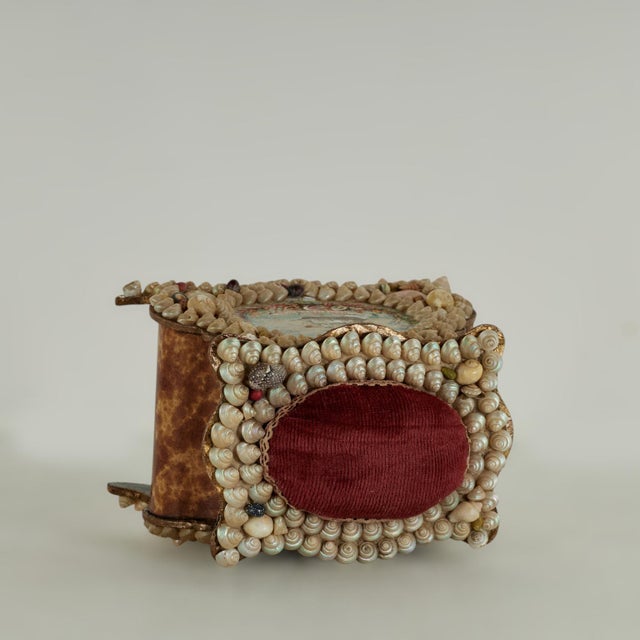 Shell Pair of Antique British Colonial Sailor Valentine Boxes For Sale - Image 7 of 15