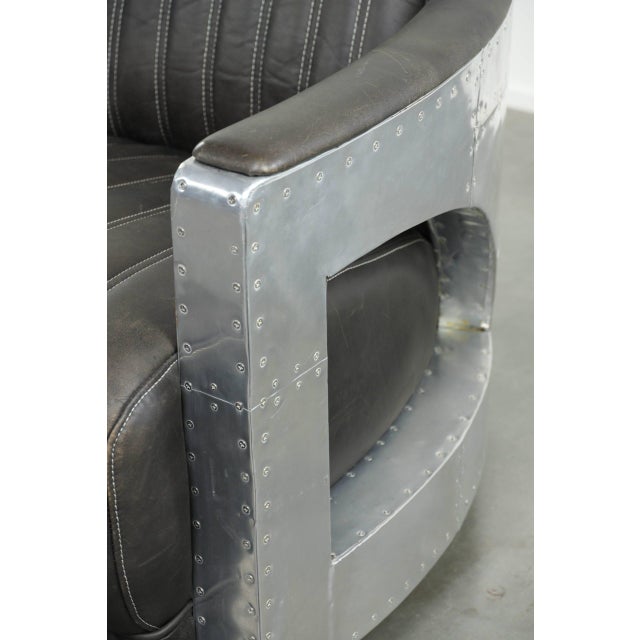 Cowhide Aviator Lounge Chair in Leather and Aluminium For Sale - Image 13 of 14
