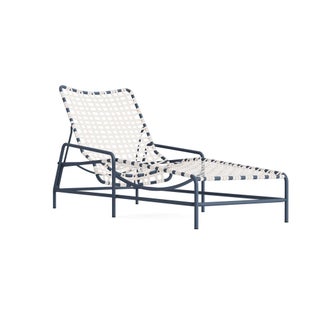 Brown Jordan Kantan Aluminum Chaise Lounge in Sapphire with White Suncloth Strapping For Sale