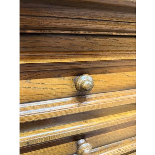 Brutalist Dutch Brutalist Oak Tallboy or Chest of Drawers, 20th Century For Sale - Image 3 of 8