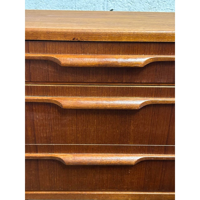1960s Danish Teak Mid Century Modern 3 Drawer Commode Night Stand Apartment Sized Storage For Sale - Image 4 of 4