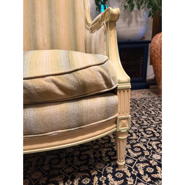 French 1960s Henredon Schoonbeck Louis XVI Style Down-Filled Bergère Armchair For Sale - Image 3 of 15