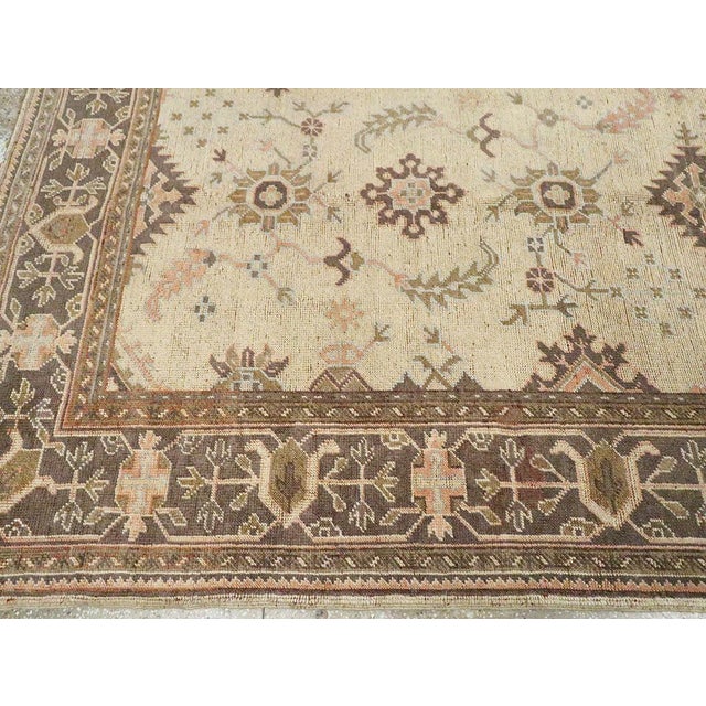 Early 20th Century Galerie Shabab Collection Early 20th Century Turkish Oushak Room Size Carpet For Sale - Image 5 of 7
