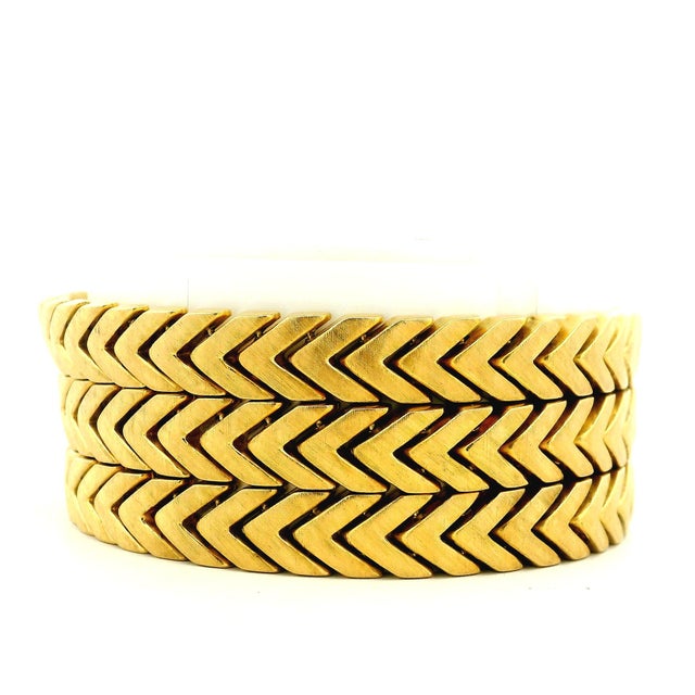 Vintage Italian 18k Gold Three-Row Chevron Bracelet, Circa 1970 For Sale - Image 9 of 10