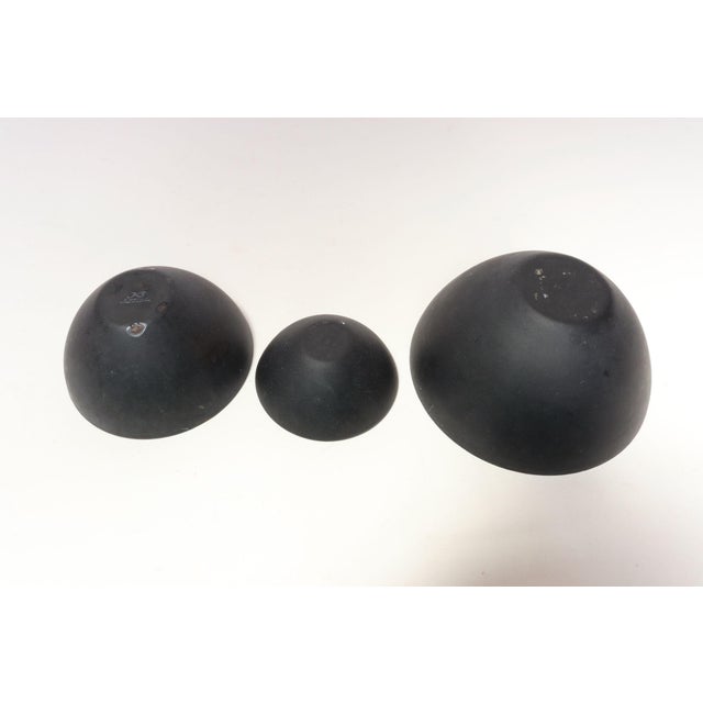 Krenit Set of Three Danish Modern Krenit Bowls by Herbert Krenchel in Orange, Mint, and Blue Enamel For Sale - Image 4 of 12