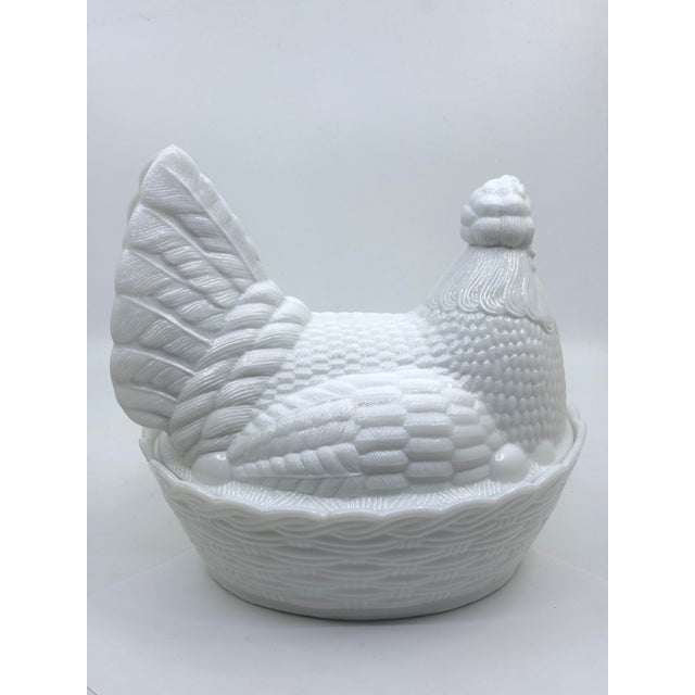 Vintage Hen / Chicken on nest. Made of milk glass. The piece is early 20th century or earlier. Great for collectors or...