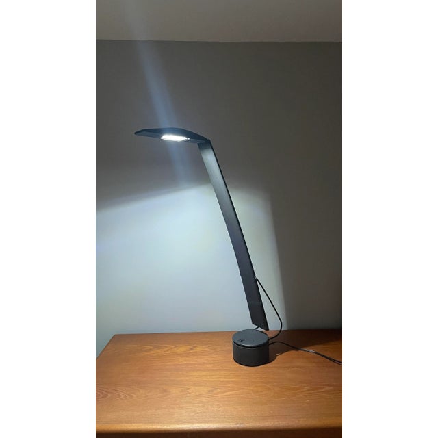 Plastic 1990s Dove Desk Lamp by Mario Barbaglia and Marco Colombo For Sale - Image 7 of 9