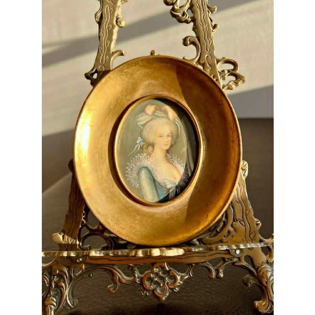 Italian Italian Miniature Oval Gilded Wooden Framed Antique Signed Painting Portrait of Marie Antoinette or a Royal Lady For Sale - Image 3 of 15