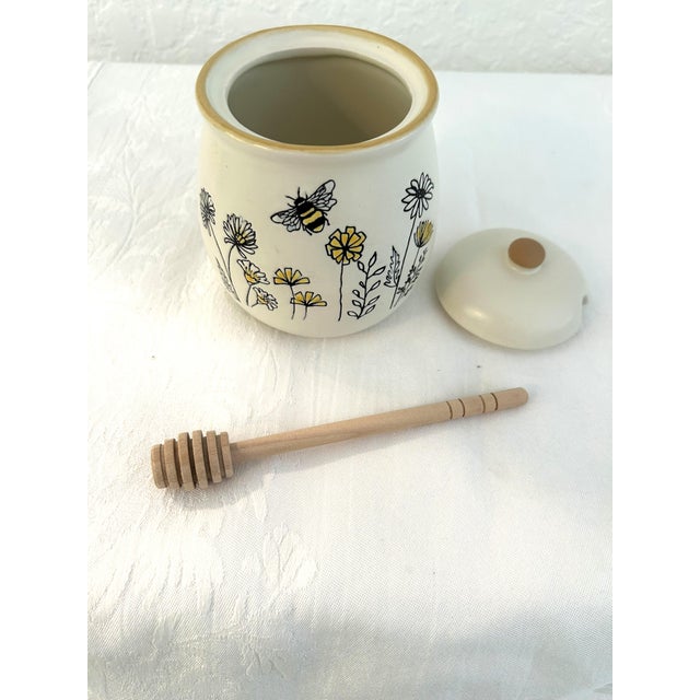 2020s Bumble Bee Ceramic Honey Pot W/Stirrer For Sale - Image 5 of 6