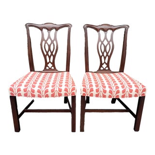 Pair of Hickory Chair Company Mahogany Chippendale Side Chairs For Sale