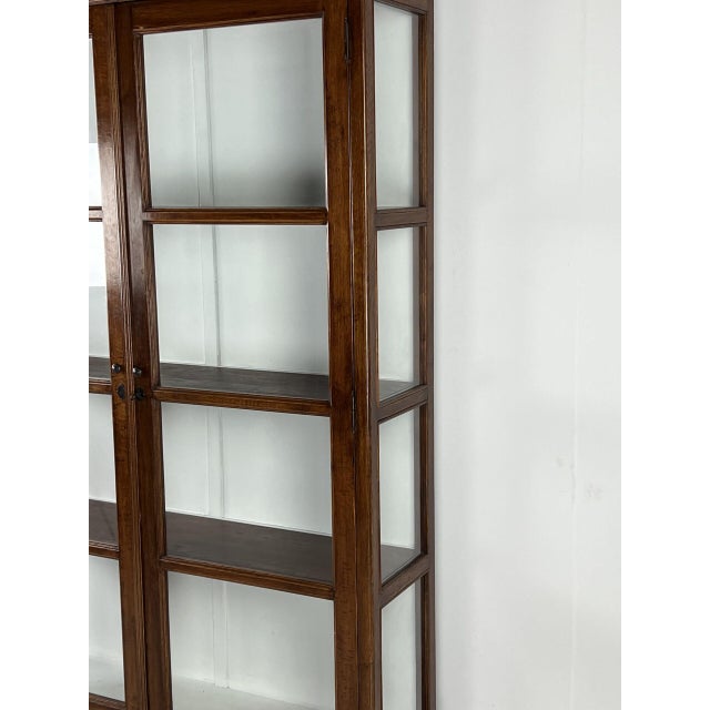 Display Cabinet in Oak For Sale - Image 6 of 18