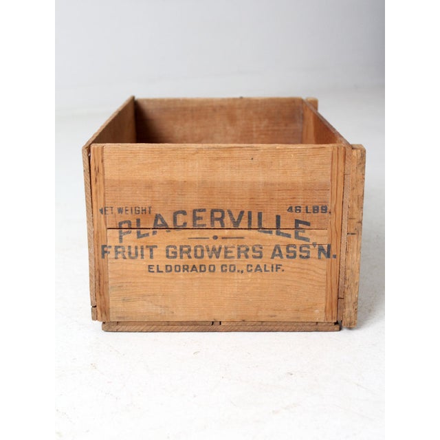 1940s Vintage Placerville Fruit Crate For Sale - Image 5 of 11
