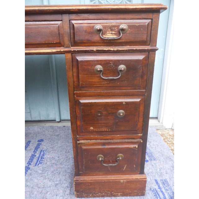 Mid-Century Lady's Knotted Pine Desk by Sligh Lowry Furniture Co. For Sale In Panama City, FL - Image 6 of 17