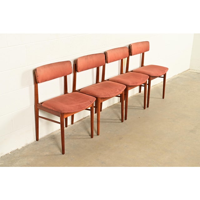 Finn Juhl Style Danish Modern Sculpted Teak Dining Chairs, Set of Four For Sale - Image 13 of 13