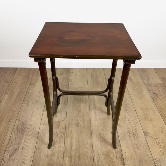 Art Nouveau No. 10 Nesting Tables by Michael Thonet for Thonet, 1900s, Set of 4 For Sale - Image 10 of 18