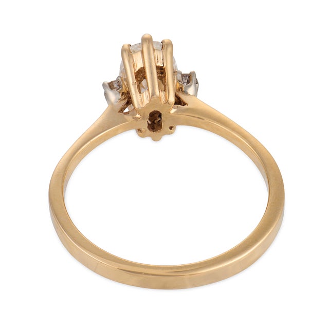 Vintage Gia 1.14 Carat Diamond 14k Yellow Gold Engagement Ring, Size 6.5 For Sale In Los Angeles - Image 6 of 6