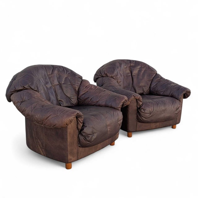 Postmodern Late 20th Century Slouchy Overstuffed Leather Lounge Chairs in Chocolate Brown - Pair For Sale - Image 3 of 18