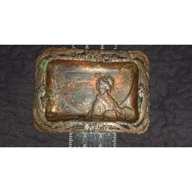 Japanese Antique Japanese Mixed Metal Geisha Plaque – Pierced Ornate Wall Tray – 7×5" For Sale - Image 3 of 13
