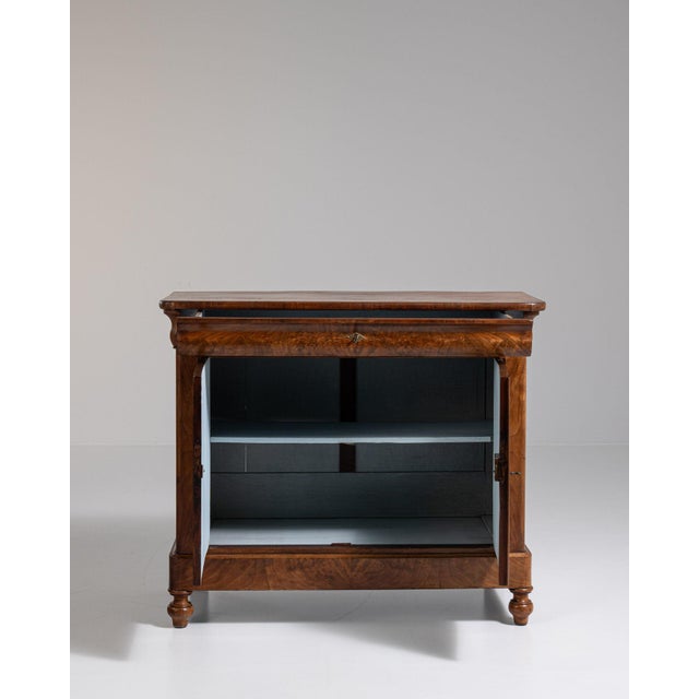 19th Century France Rich Mahogany Flame Mahogany Buffet For Sale - Image 10 of 11