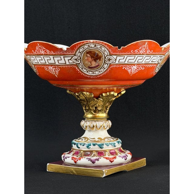 Neoclassical Porcelain Compote with Hand-Painted Portrait Medallions from Capodimonte, 1890s For Sale - Image 10 of 14
