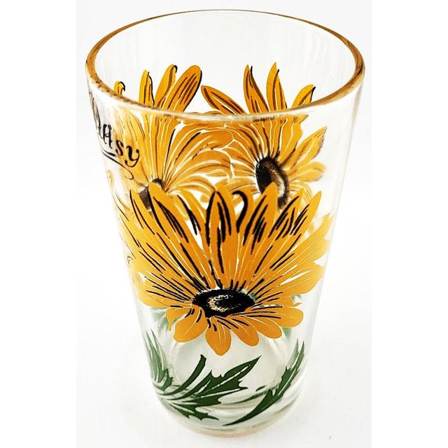 Mid-Century Modern Vintage Mid-Century Yellow Daisy Tumblers Glasses - Set of 8 For Sale - Image 3 of 3