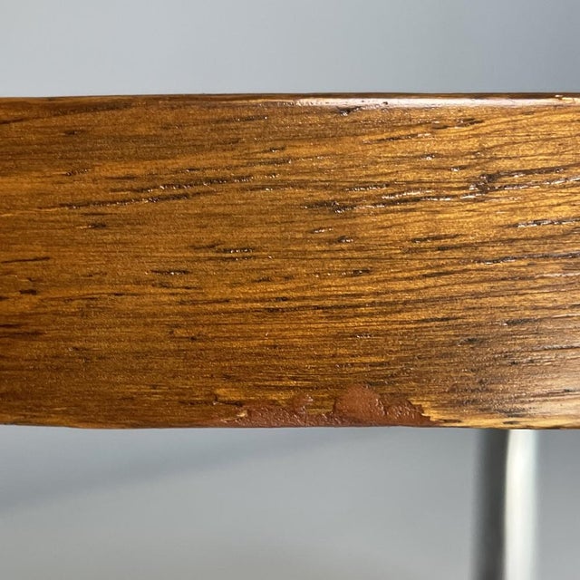 1930s Italian Bauhaus Round Coffe Table in Wood and Metal, 1930s For Sale - Image 5 of 17