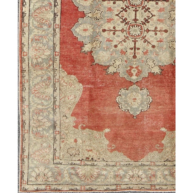 Classic Antique Sivas Rug Turkish in Medallion Design With Coral Red Field & Light Green For Sale - Image 4 of 11