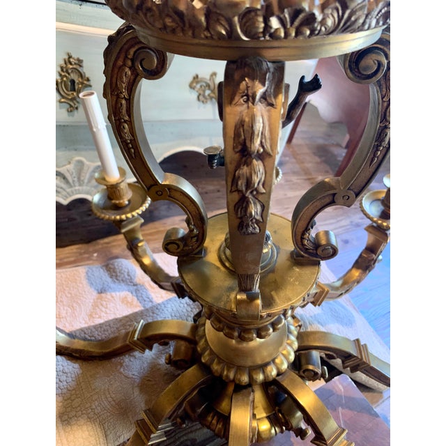 French Régence / Baroque Style Bronze Chandelier For Sale - Image 4 of 17