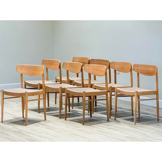 Mid-Century Modern Model 501 Papercord Dining Chairs in Oak from A.M Møbler, 1960s, Set of 8 For Sale - Image 3 of 17