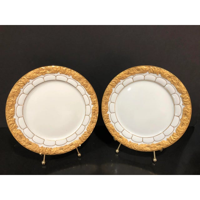 White Antique Meissen Porcelain Tray & Plates - Set of 3 For Sale - Image 8 of 9